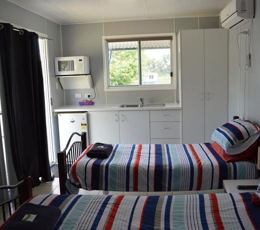Clermont Caravan Park