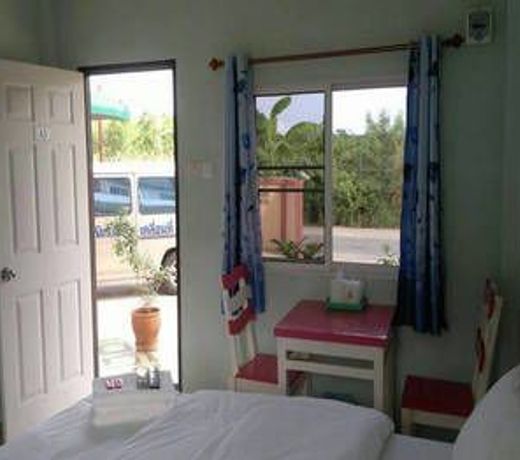 Wattana Hill Resort