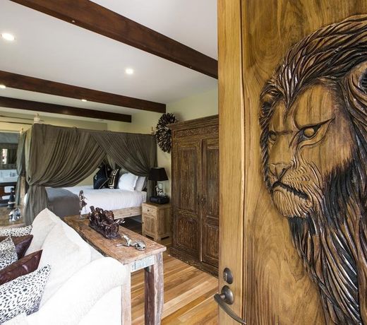 Jamala Wildlife Lodge