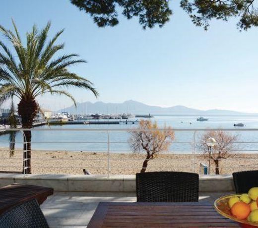 Beautiful apartment in Port de Pollena with 3 Bedrooms and WiFi