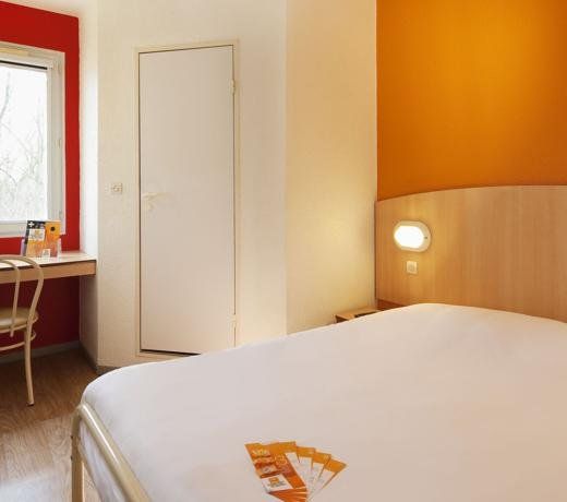 Fasthotel Montereau - Esmans