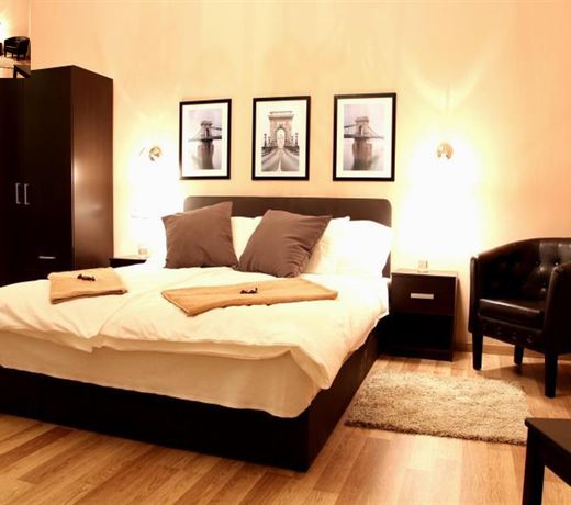 Budapest Ville Bed & Breakfast