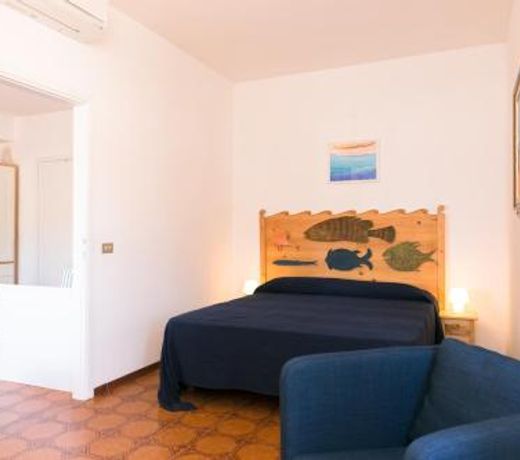 Talamone Apartment