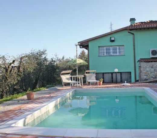 Stunning home in Castelfiorentino -FI- with 2 Bedrooms and Outdoor swimming pool