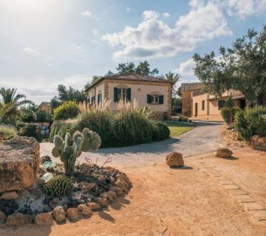 Villa La Lumia B&B Suites & Apartments