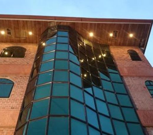 Hotel Paramuru