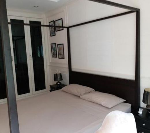 Diamond Suite