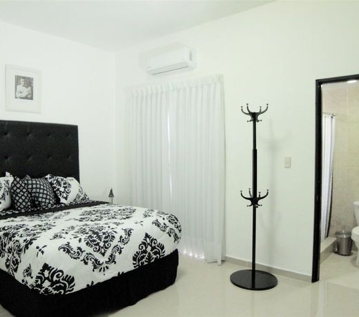 Savoy Suites