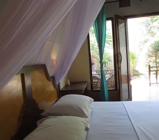II Bungalow