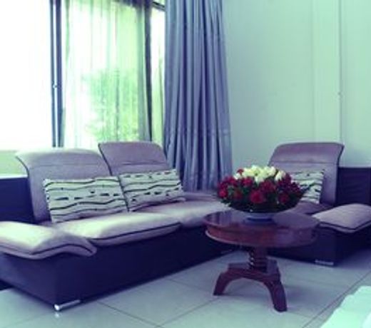 Five to Five Hotel