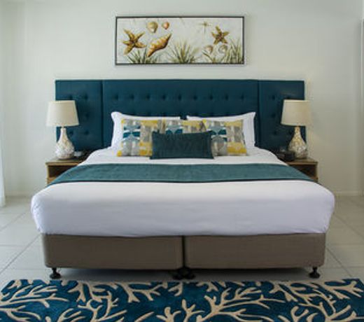1770 Lagoons Central Apartment Resort