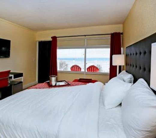 Chateau Mar Beach Resort