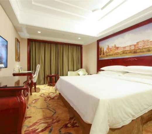 Vienna Hotel Shenzhen Futian Bagua Road