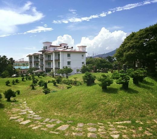 Jeju Land Pension