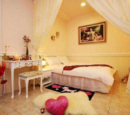 Flower Heart Bed and Breakfast