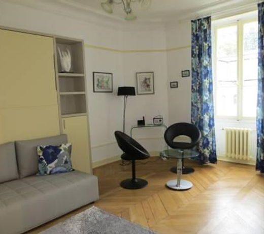 Le Beau Site - Studio