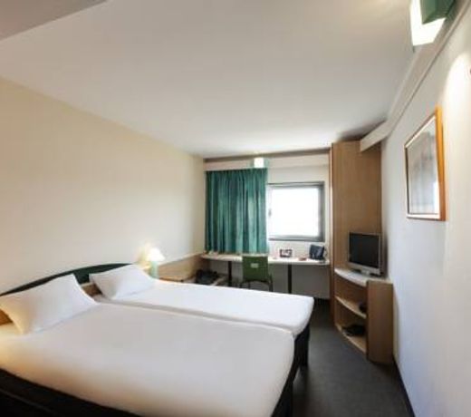 ibis Blois Vallee Maillard