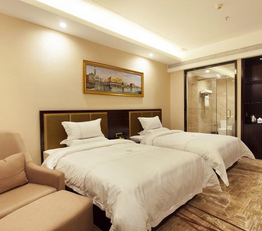 Nanjing Hotel (Pet-friendly)
