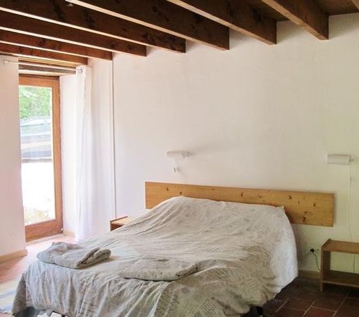 Villa de 4 chambres avec piscine partagee terrasse amenagee et wifi a Saint Paul Lizonne