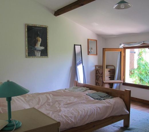 Villa de 4 chambres avec piscine partagee terrasse amenagee et wifi a Saint Paul Lizonne