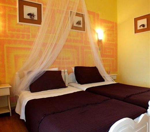 Firefly Hotel