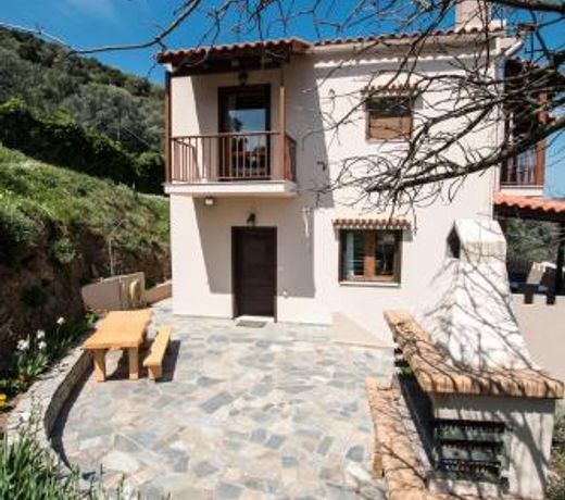 Aori Hillside Villa