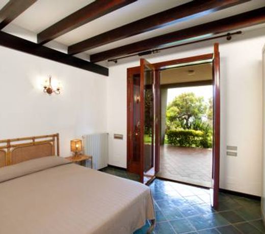 HGT Supreme Residence