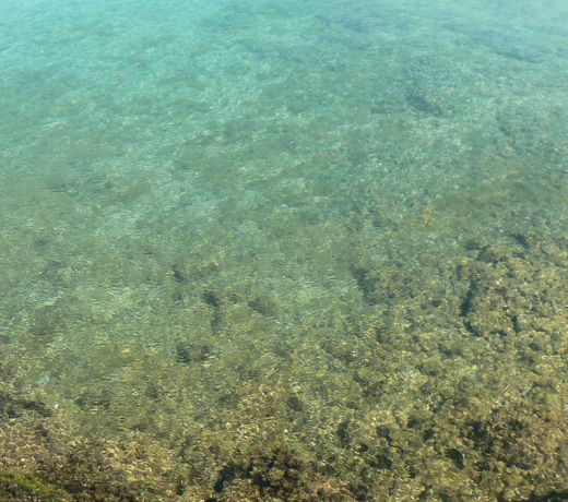 SUL LUNGOMARE DI CANNIGIONE
