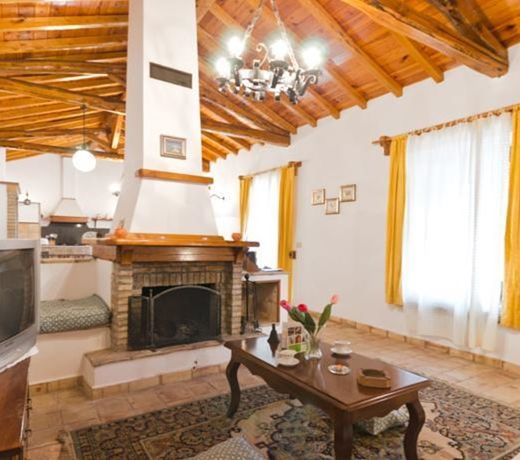 ALCANTARA RUSTICHOUSE