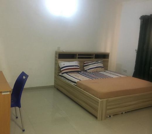 Bucker's Palace Hotel