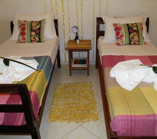 JARDIM DOS OLIVEIRAS   BISTRÃ & POUSADA