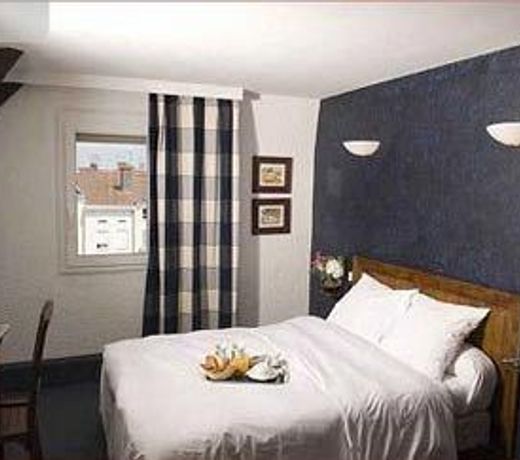 Hotel du Pot d'Etain