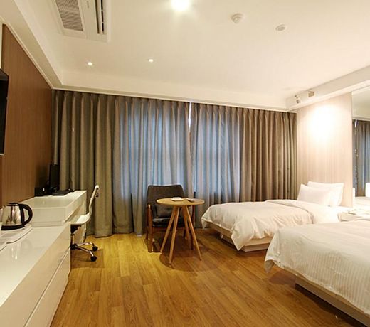 Wolmido Premiers Hotel