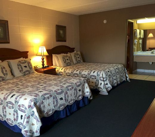 Mountain Breeze Motel