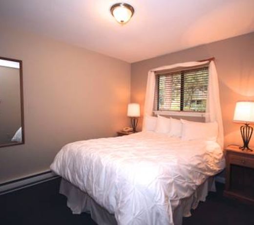 Streamside on Fall River