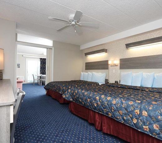 Adventurer Oceanfront Inn