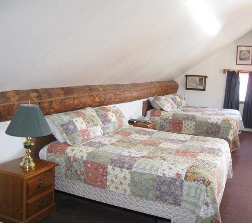 1202 MOTOR INN