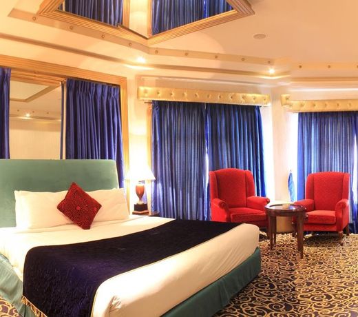 Bahria Grand Hotel & Resort
