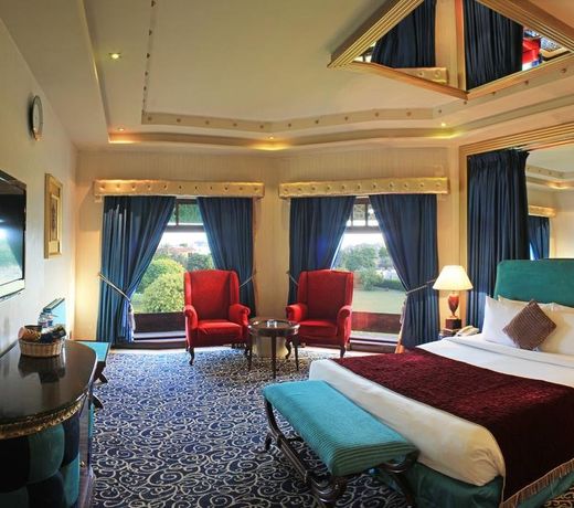 Bahria Grand Hotel & Resort