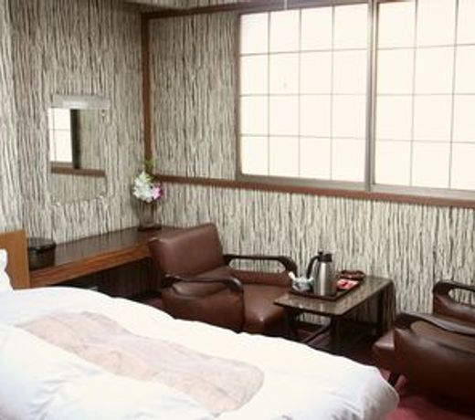 Riverside Hotel Shoei