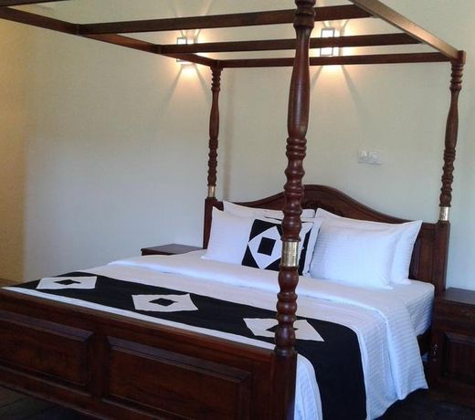 Misty Hills Ella Resort