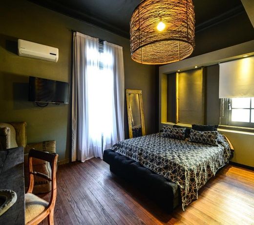 Ambit Boulevard Hotel Boutique