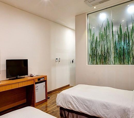 Jinha Hotel And Resort