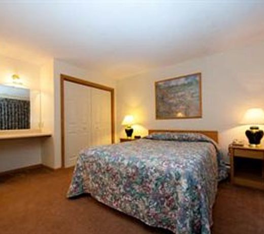 Cold Spring Resort