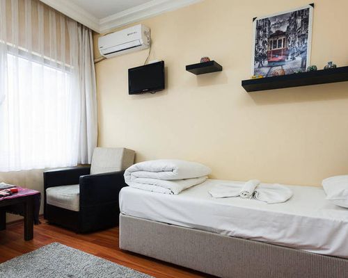 İstanbul Guesthouse & Hostel - Стамбул - фото 11