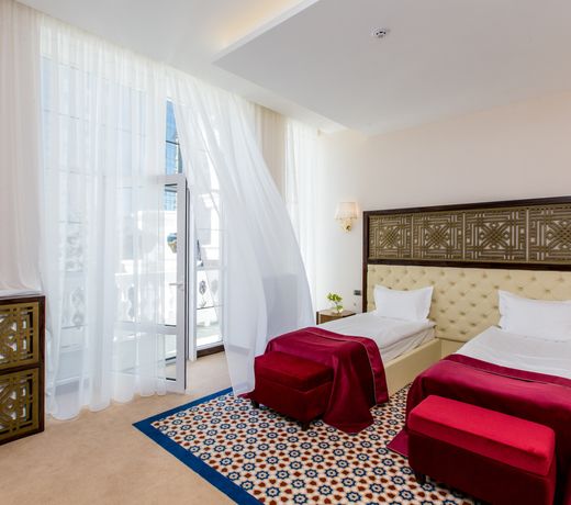 KADORR Hotel Resort & Spa