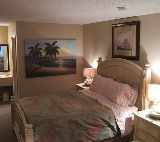 Tradewinds Lodging
