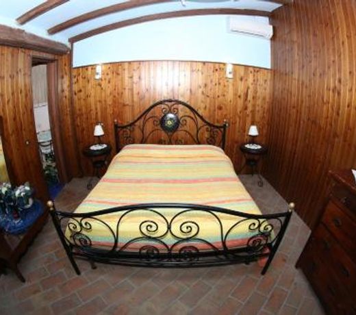 Agriturismo Monte Due Torri