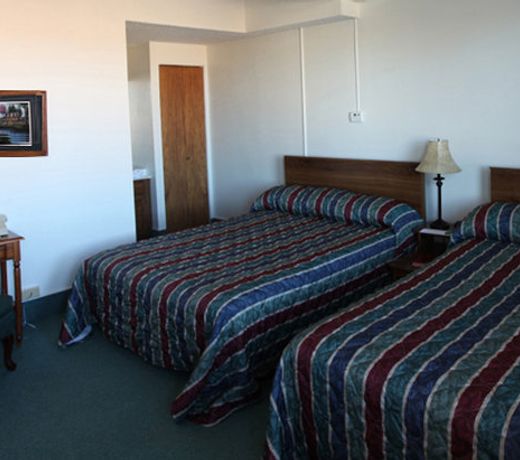 Arrow Hotel