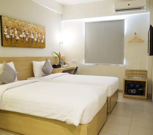 Lemo Hotel Serpong